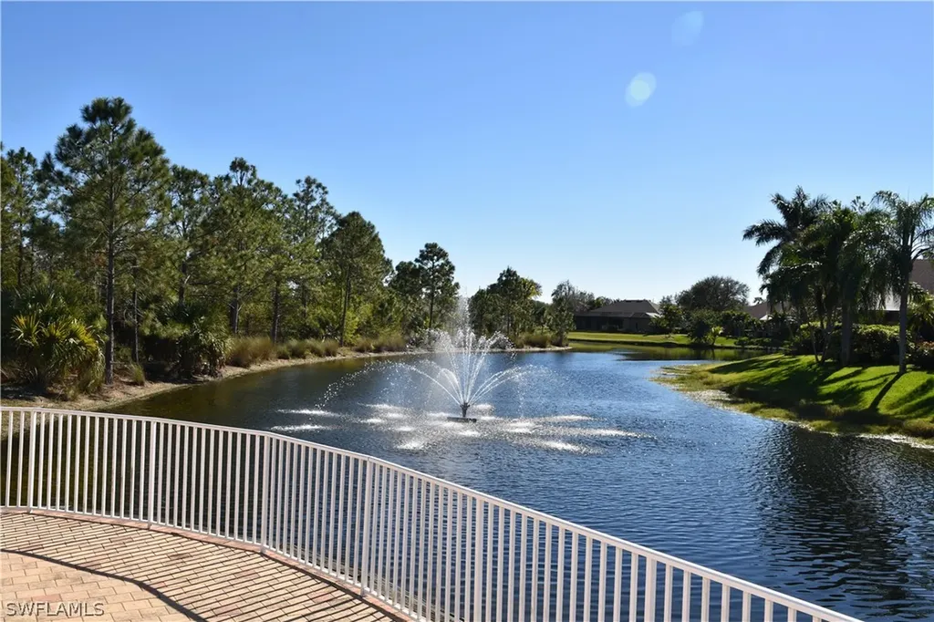 208 Skipping Stone Lane Naples FL 34119