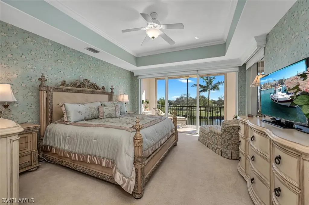 570 El Camino Real Naples FL 34119