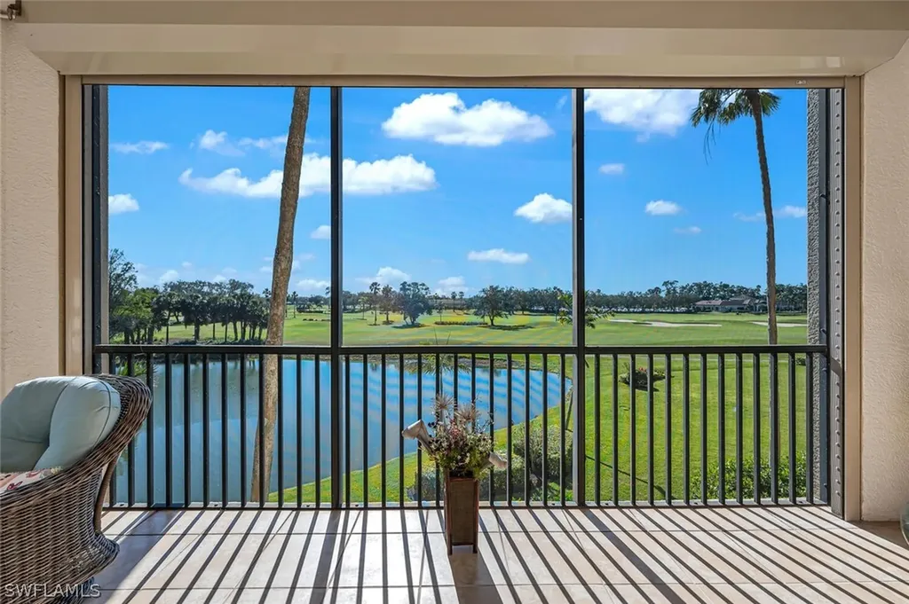 570 El Camino Real Naples FL 34119