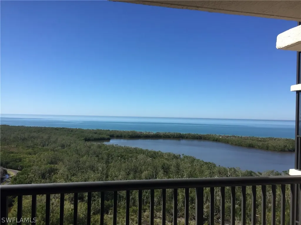 Naples FL, 6825 Grenadier Boulevard, Unit 1804