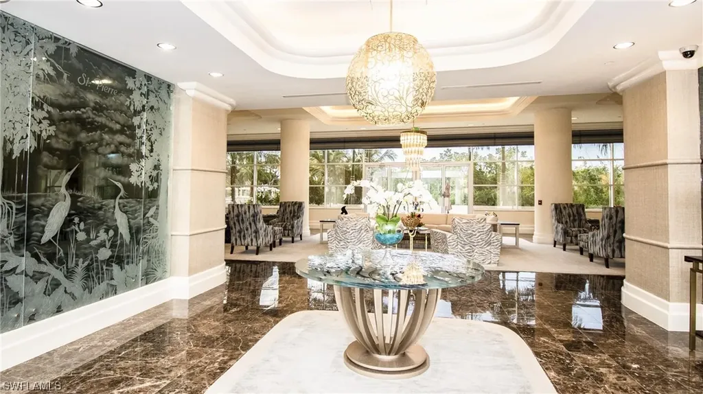 6825 Grenadier Boulevard Naples FL 34108