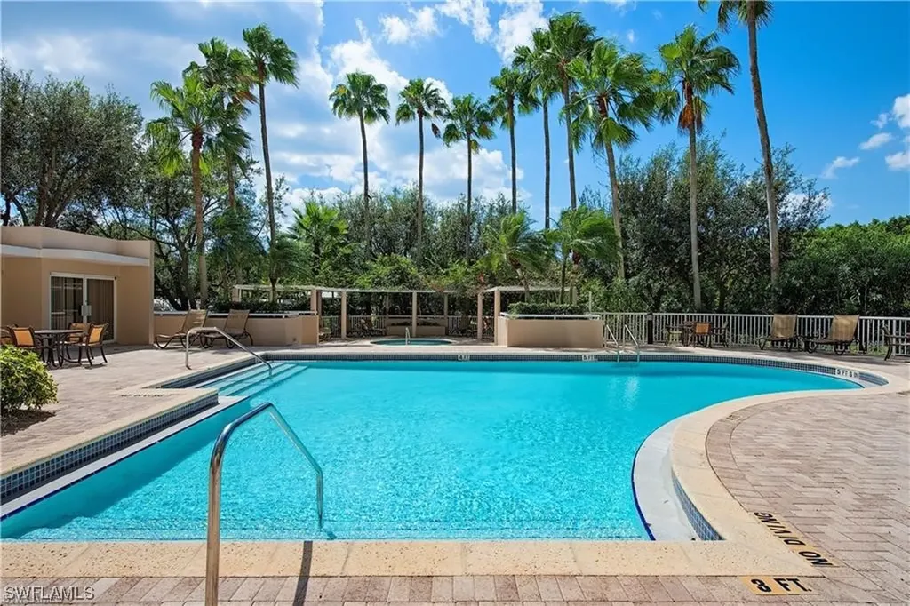 6825 Grenadier Boulevard Naples FL 34108