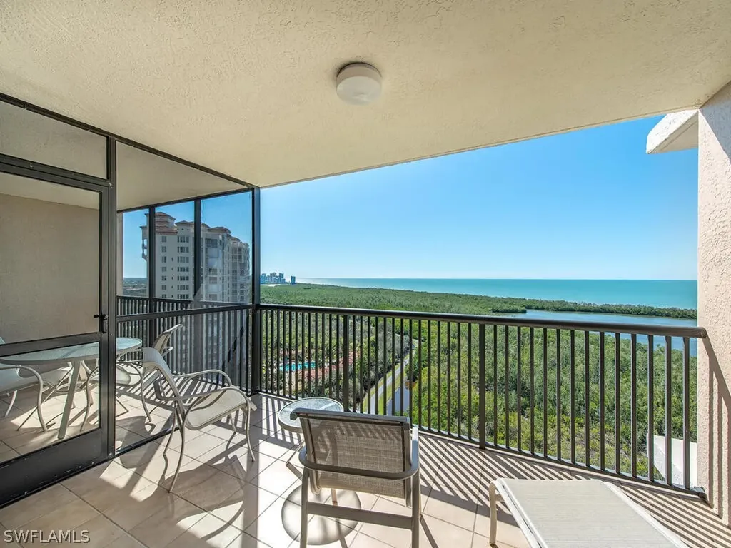6825 Grenadier Boulevard Naples FL 34108