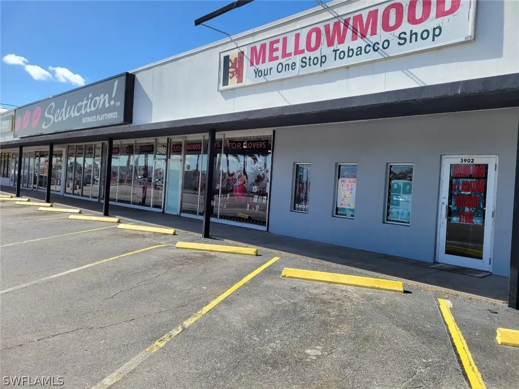 3902 Cleveland Avenue Fort Myers FL 33901