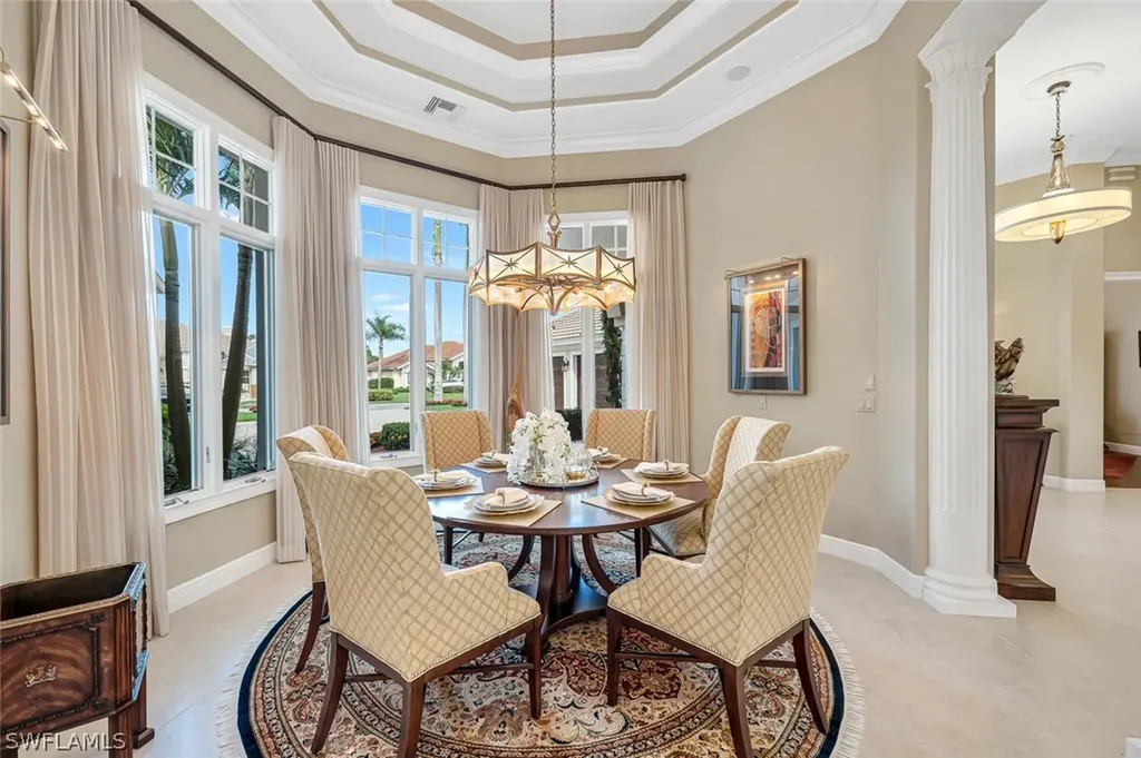 558 Portsmouth Court Naples FL 34110
