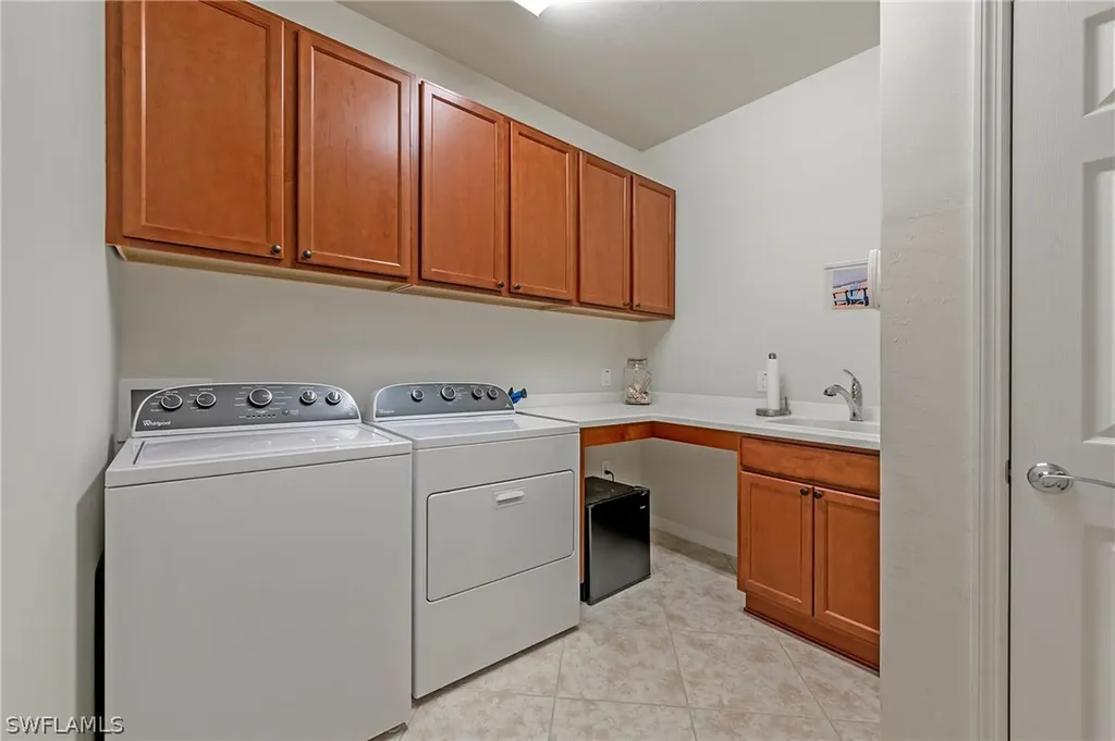 28010 Pisces Lane Bonita Springs FL 34135