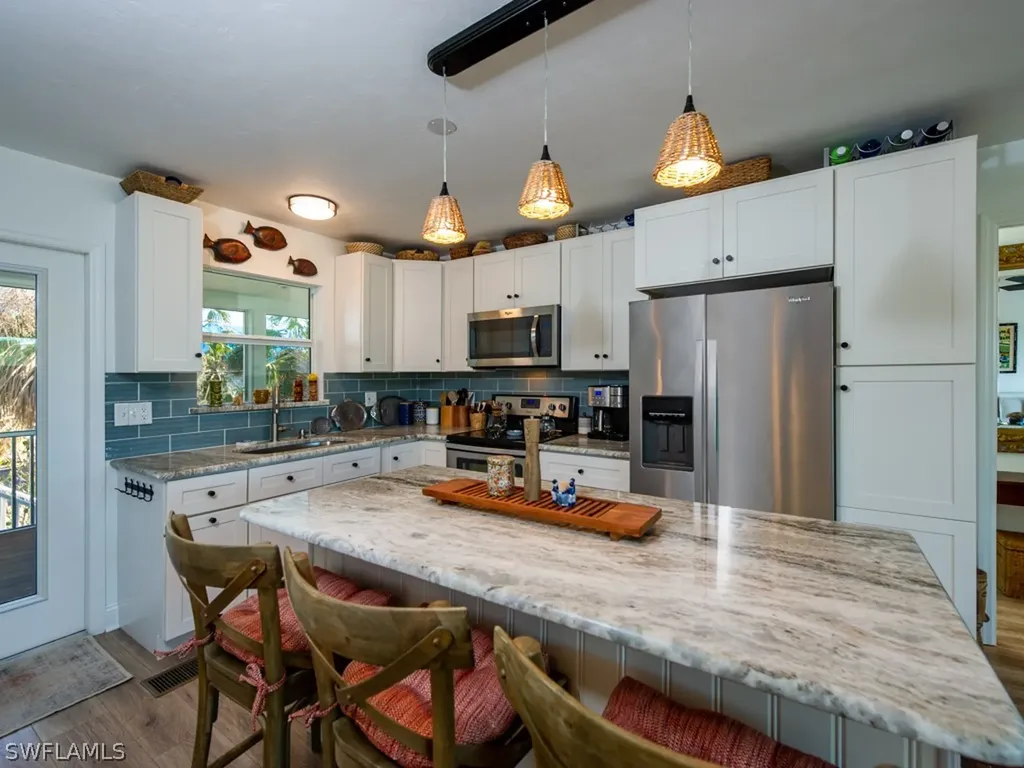 9248 Kincaid Court Sanibel FL 33957
