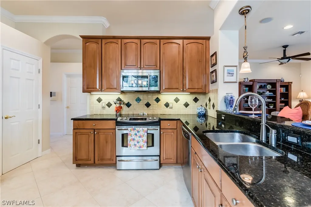 14413 Manchester Drive Naples FL 34114