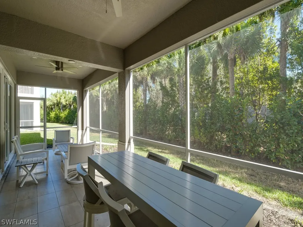 184 Indies Drive East Naples FL 34114