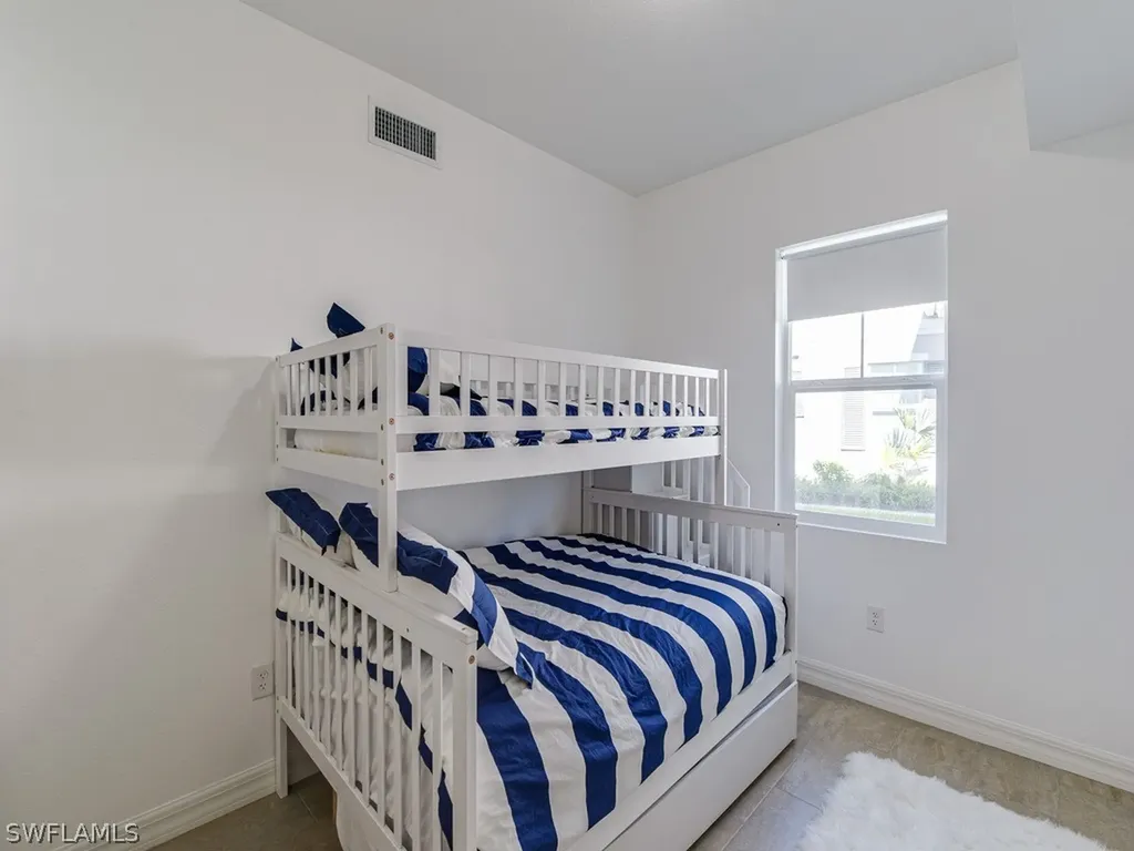 184 Indies Drive East Naples FL 34114