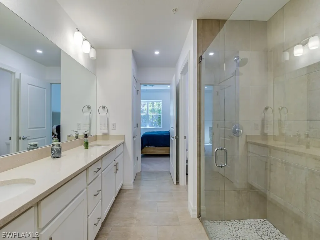 184 Indies Drive East Naples FL 34114