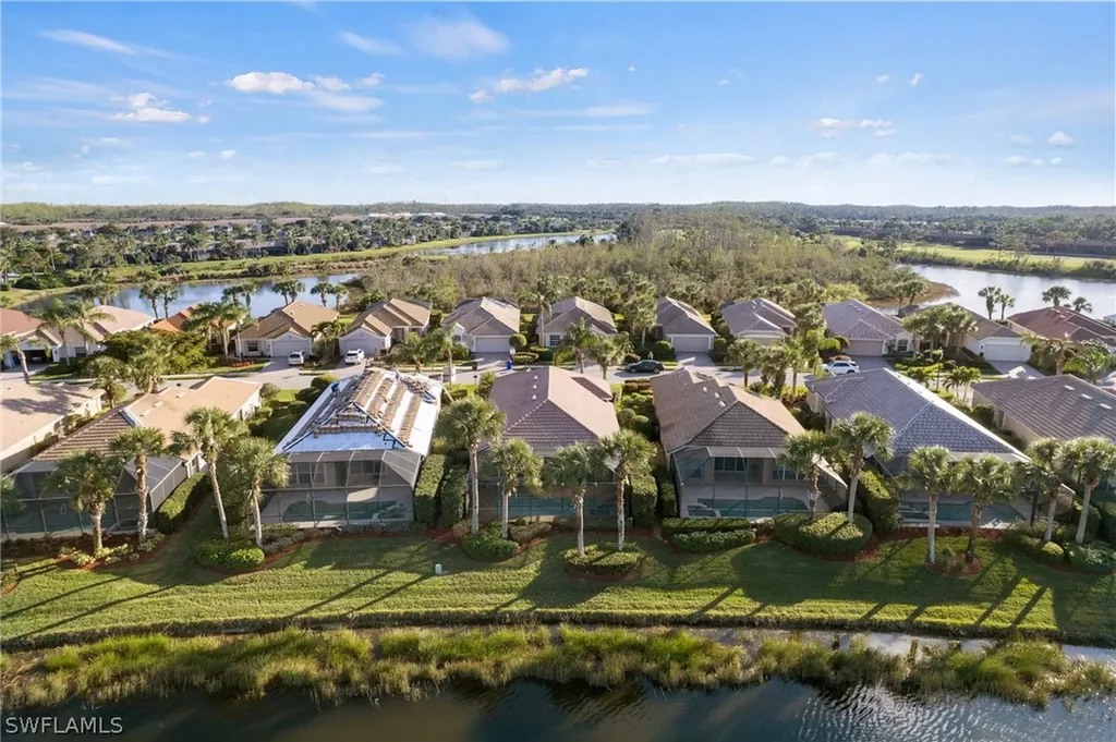10015 Oakhurst Way Fort Myers FL 33913
