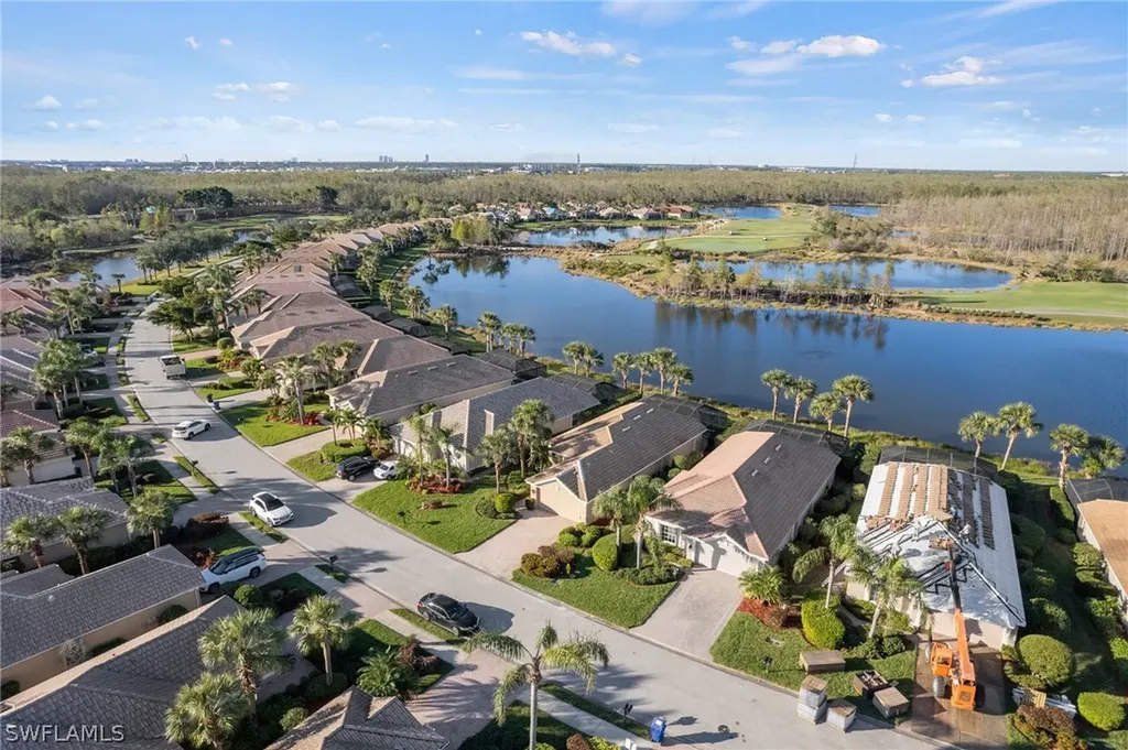 10015 Oakhurst Way Fort Myers FL 33913