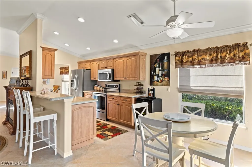 10015 Oakhurst Way Fort Myers FL 33913