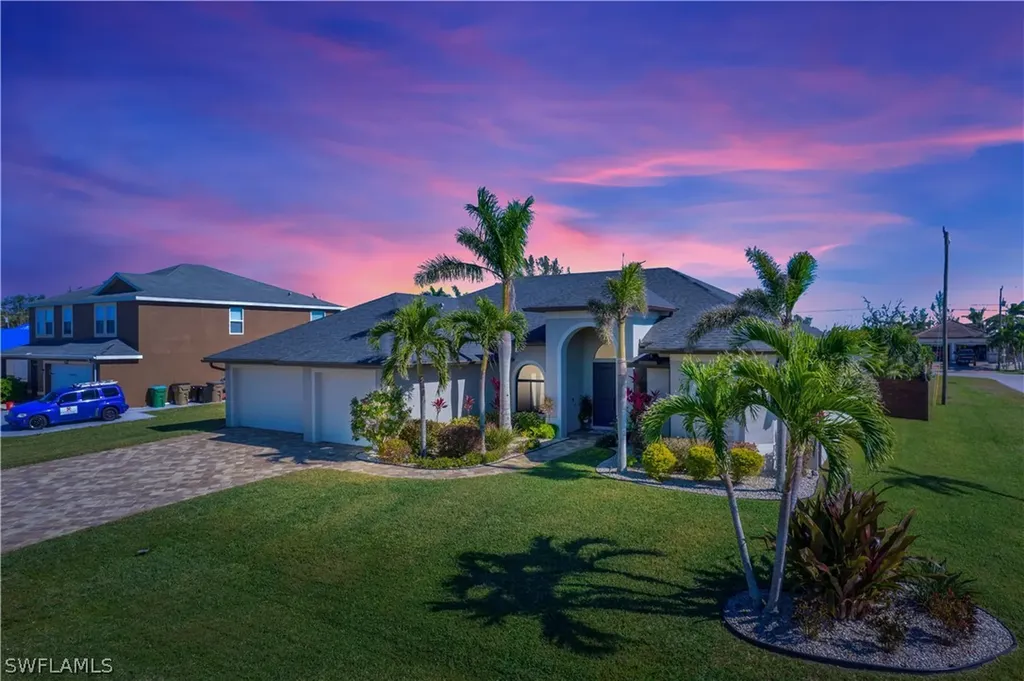 2943 SW 5th Place Cape Coral FL 33914
