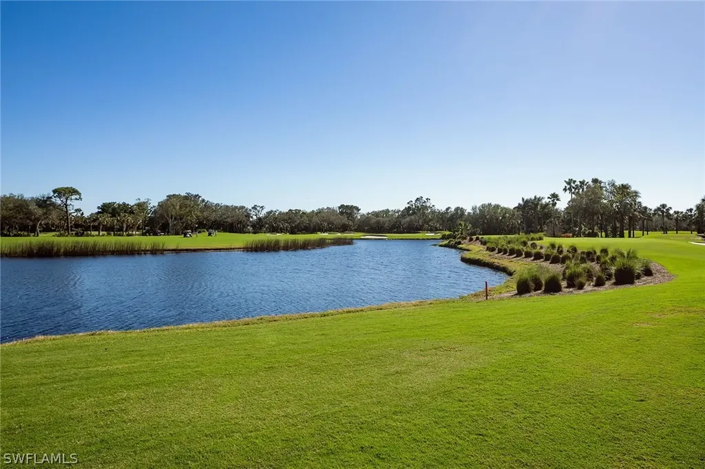 7918 Cocobay Drive Naples FL 34108