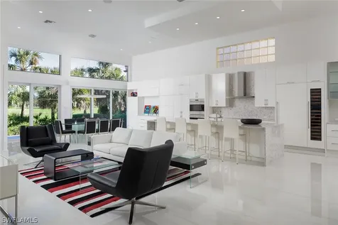7918 Cocobay Drive Naples FL 34108