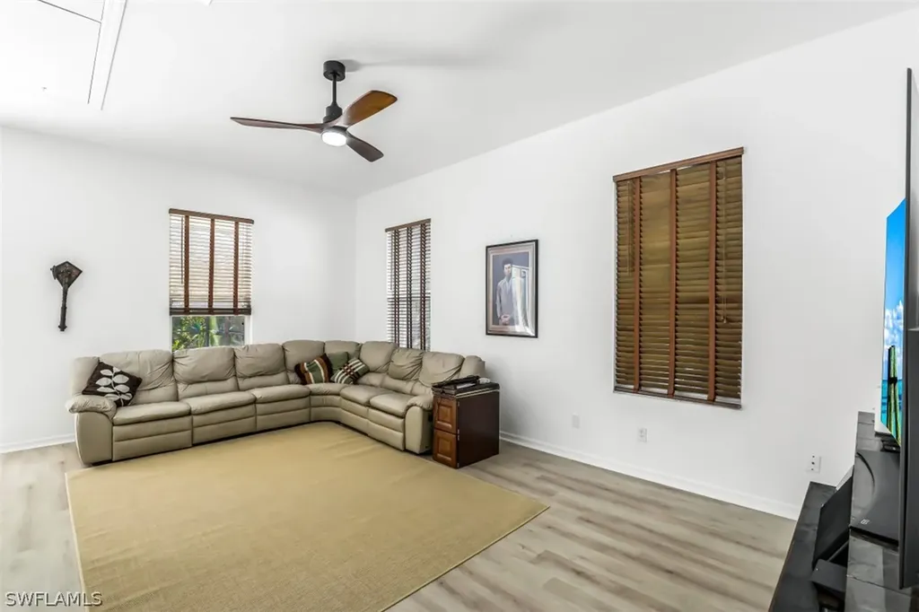 3280 25th Avenue SW Naples FL 34117