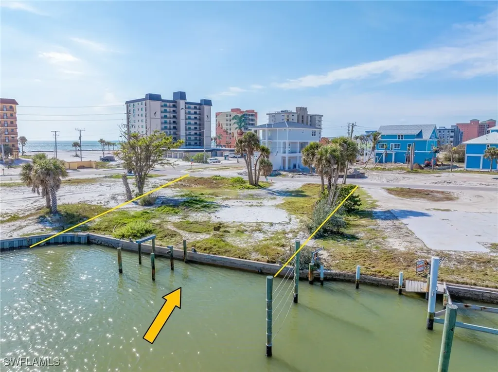 587 Carlos Circle Fort Myers Beach FL 33931
