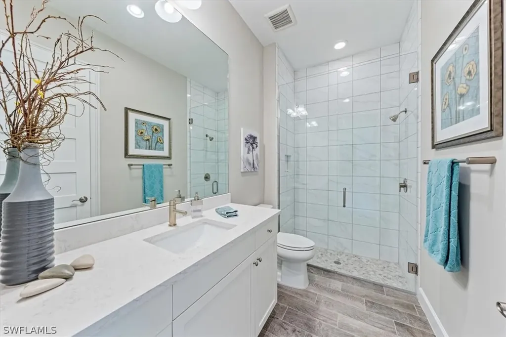 5882 Haiti Drive Naples FL 34113