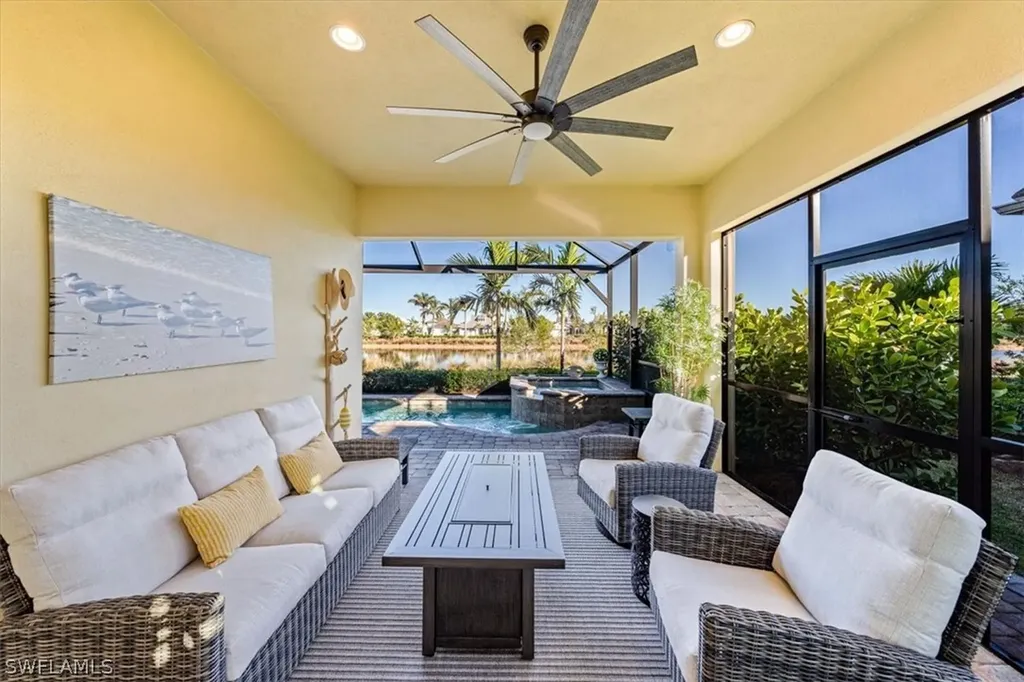 5882 Haiti Drive Naples FL 34113