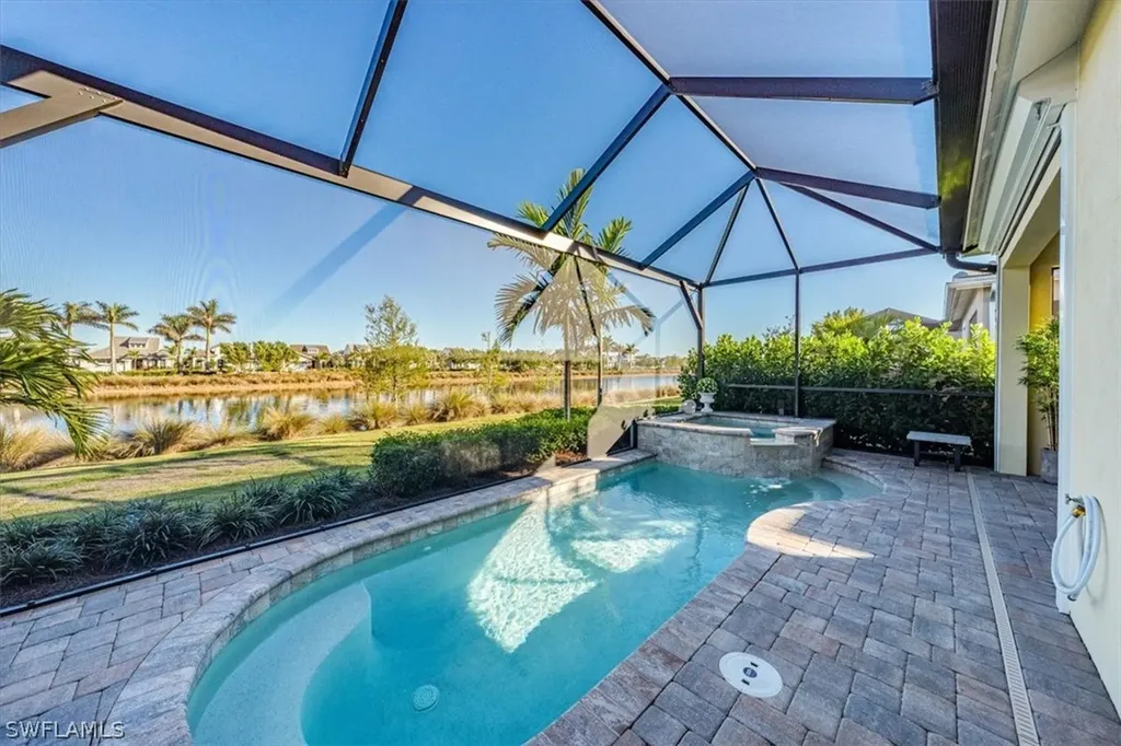5882 Haiti Drive Naples FL 34113