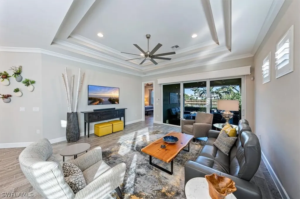 5882 Haiti Drive Naples FL 34113