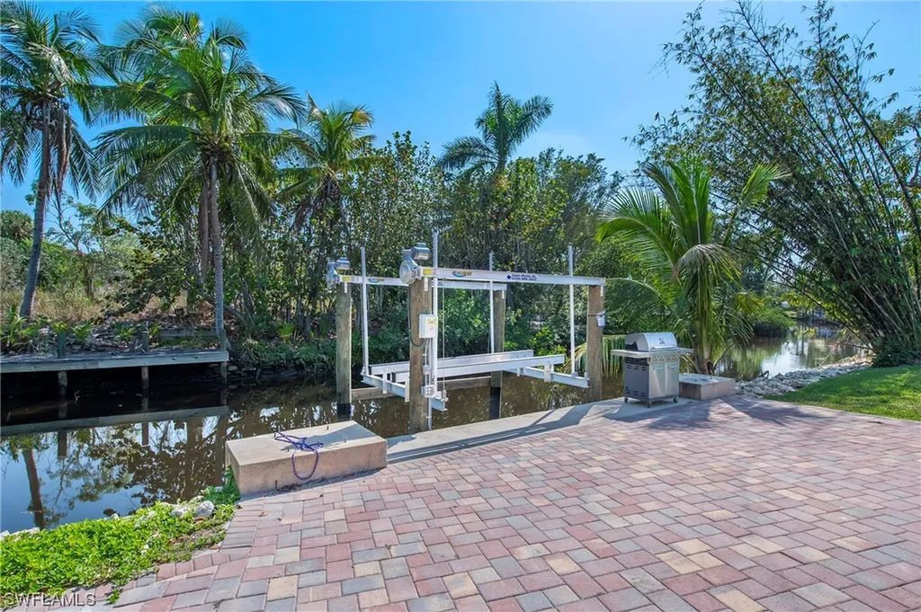9820 Montana Court Bonita Springs FL 34135