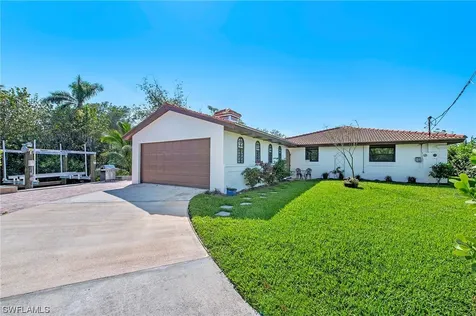 9820 Montana Court Bonita Springs FL 34135