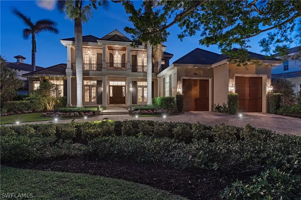 3219 Crayton Road Naples FL 34103