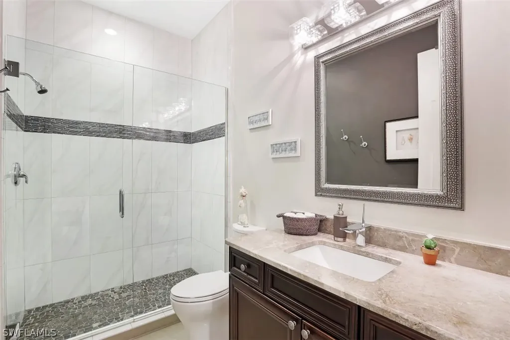 3220 Hamlet Drive Naples FL 34105