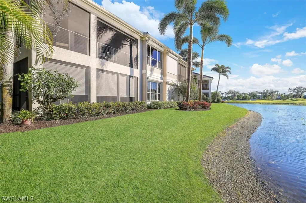 3220 Hamlet Drive Naples FL 34105