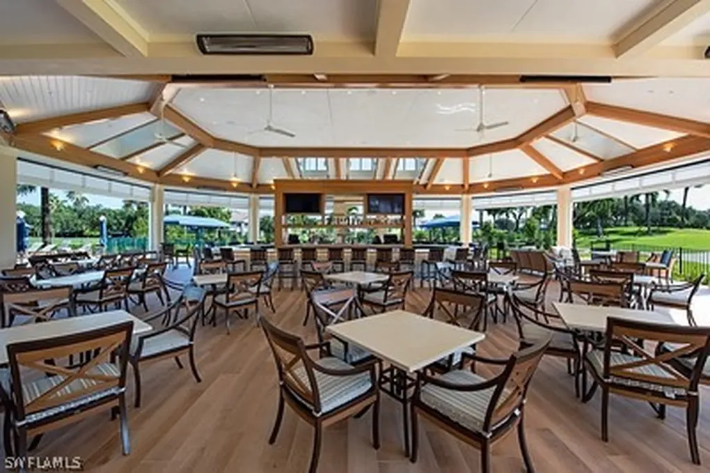 3220 Hamlet Drive Naples FL 34105