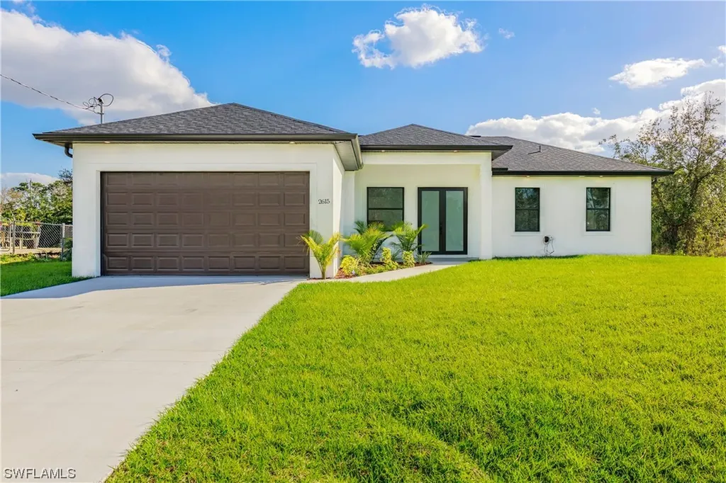 2615 12th Street SW Lehigh Acres FL 33976