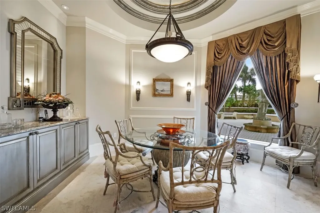 1060 Borghese Lane Naples FL 34114