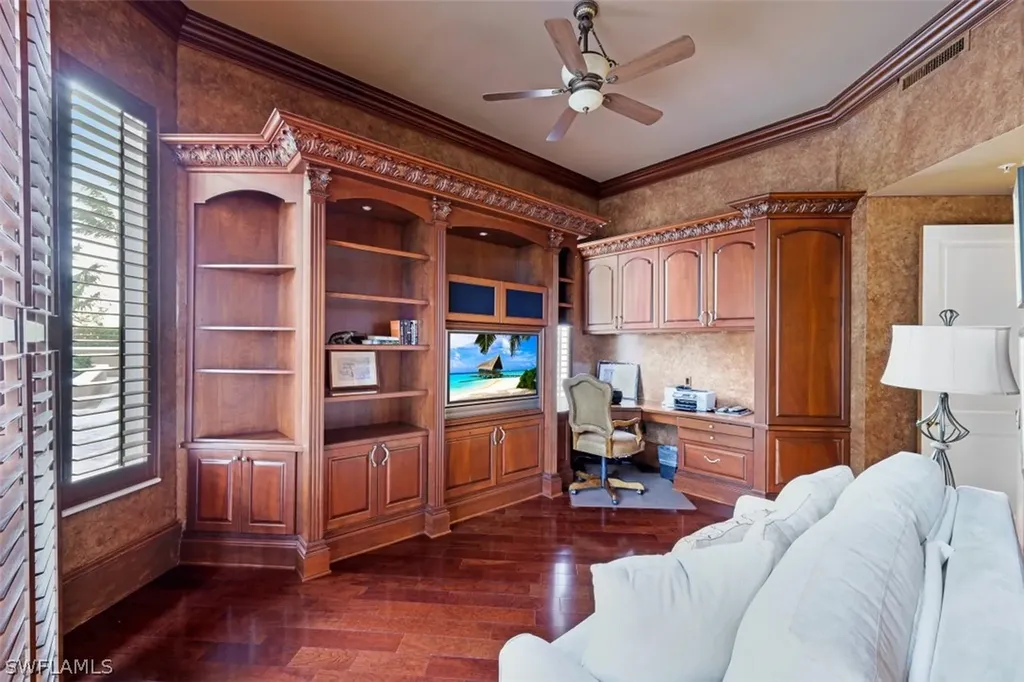 1060 Borghese Lane Naples FL 34114
