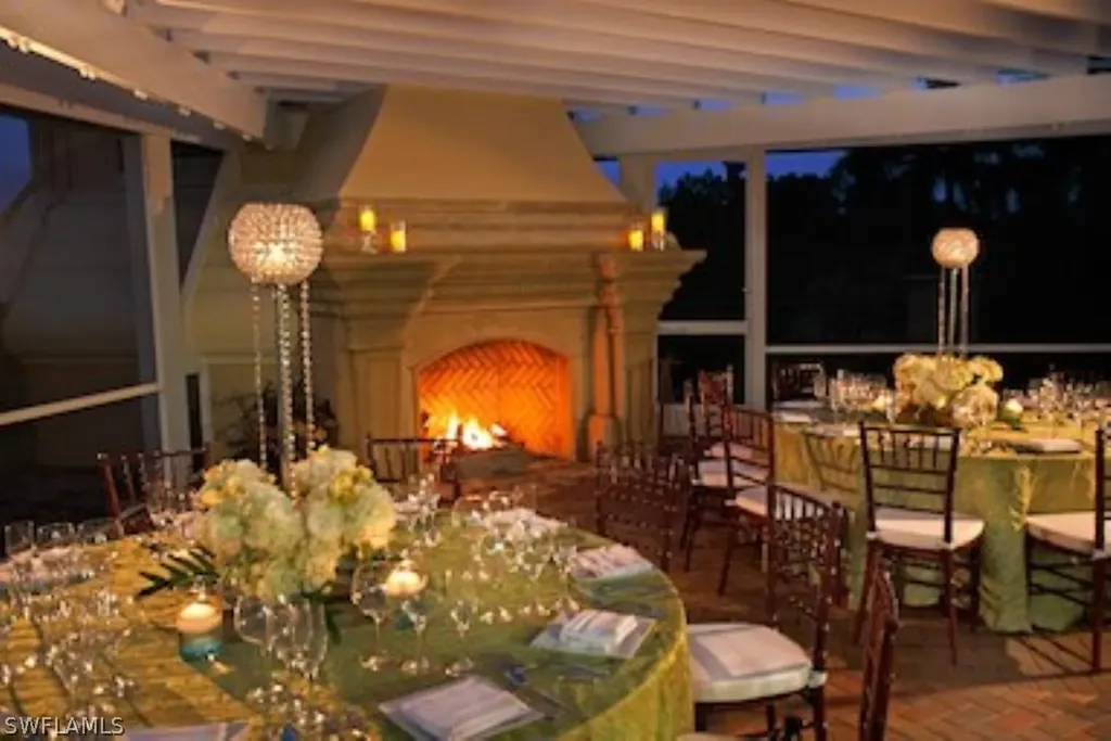 1060 Borghese Lane Naples FL 34114