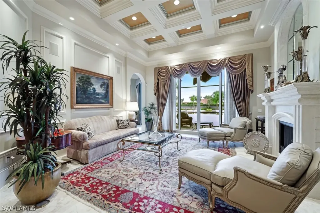 1060 Borghese Lane Naples FL 34114