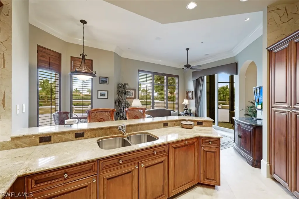 1060 Borghese Lane Naples FL 34114
