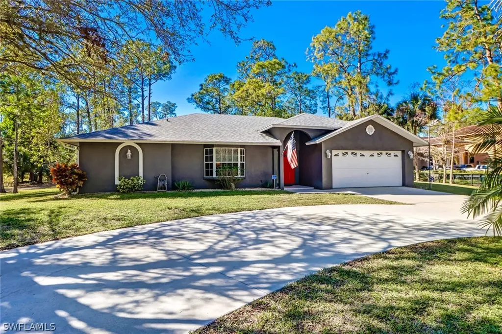 241 31st Street NW Naples FL 34120