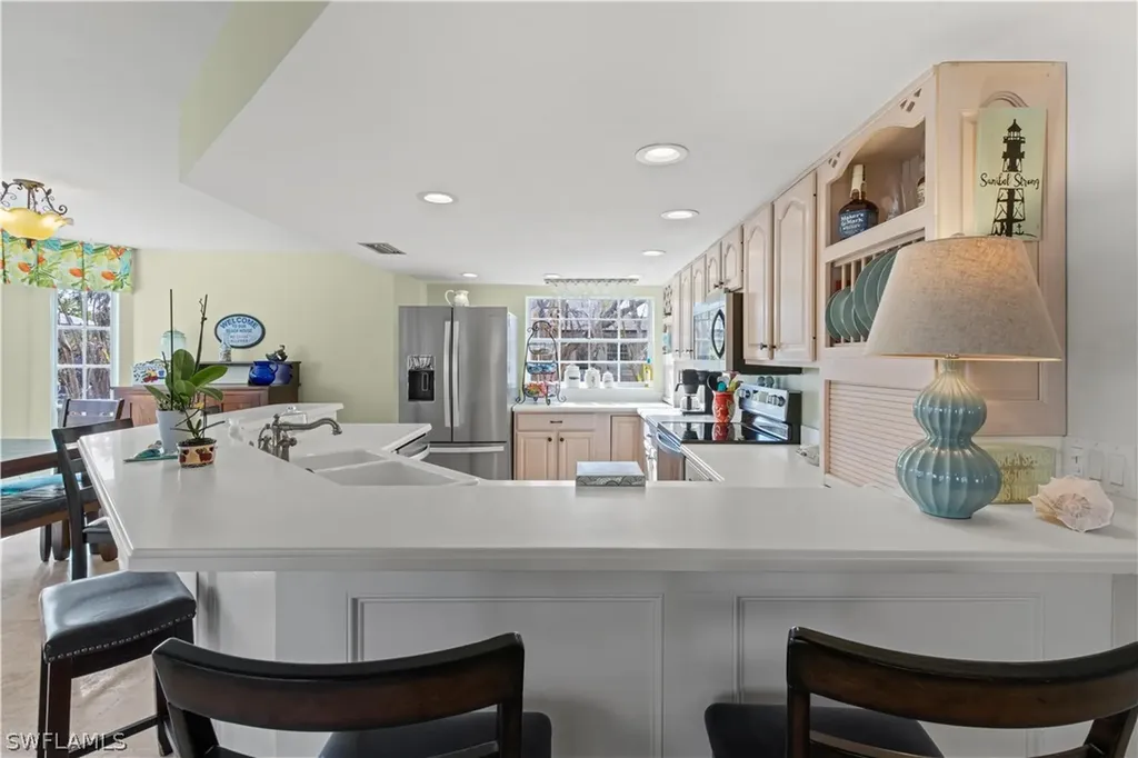 950 Cabbage Palm Court Sanibel FL 33957