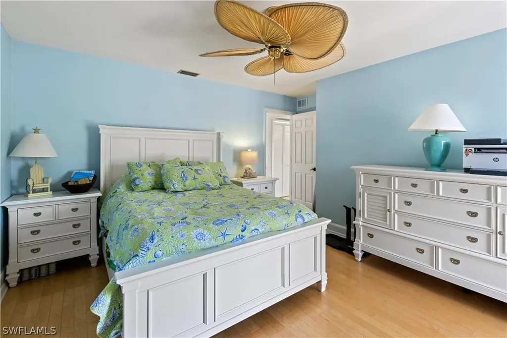 950 Cabbage Palm Court Sanibel FL 33957