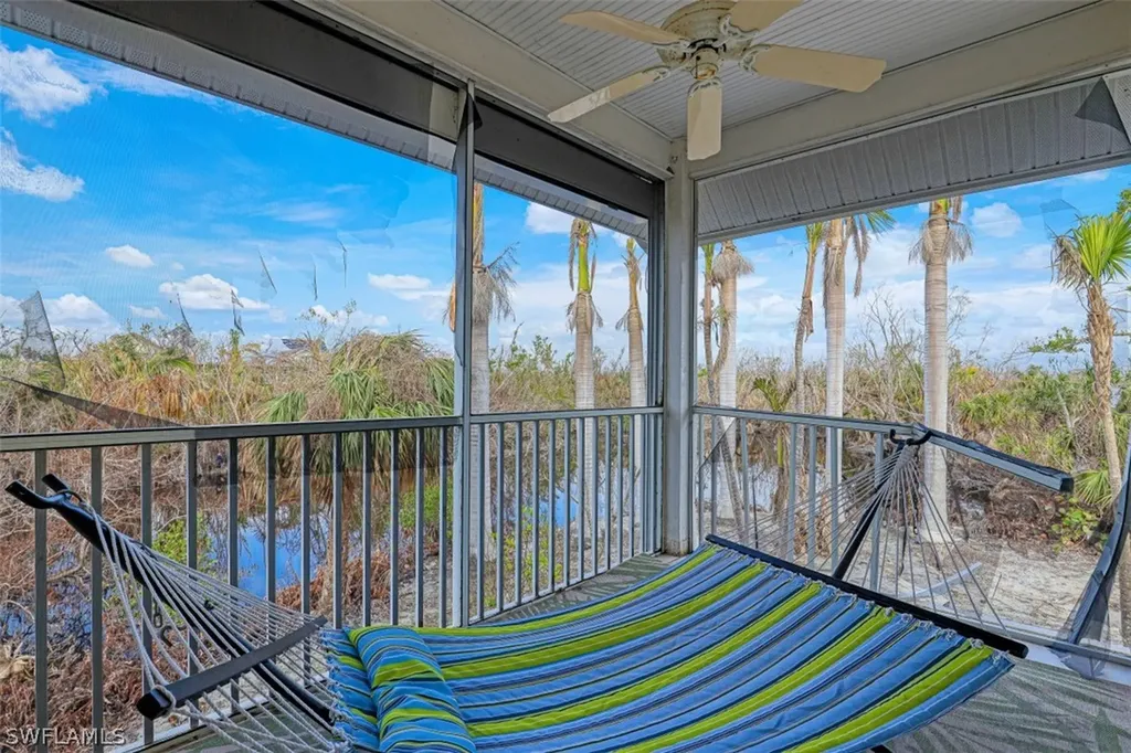 241 Violet Drive Sanibel FL 33957