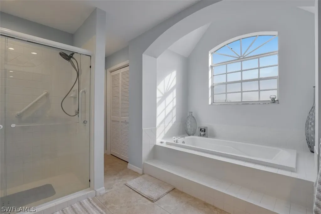 241 Violet Drive Sanibel FL 33957