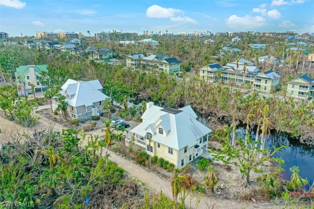 241 Violet Drive Sanibel FL 33957