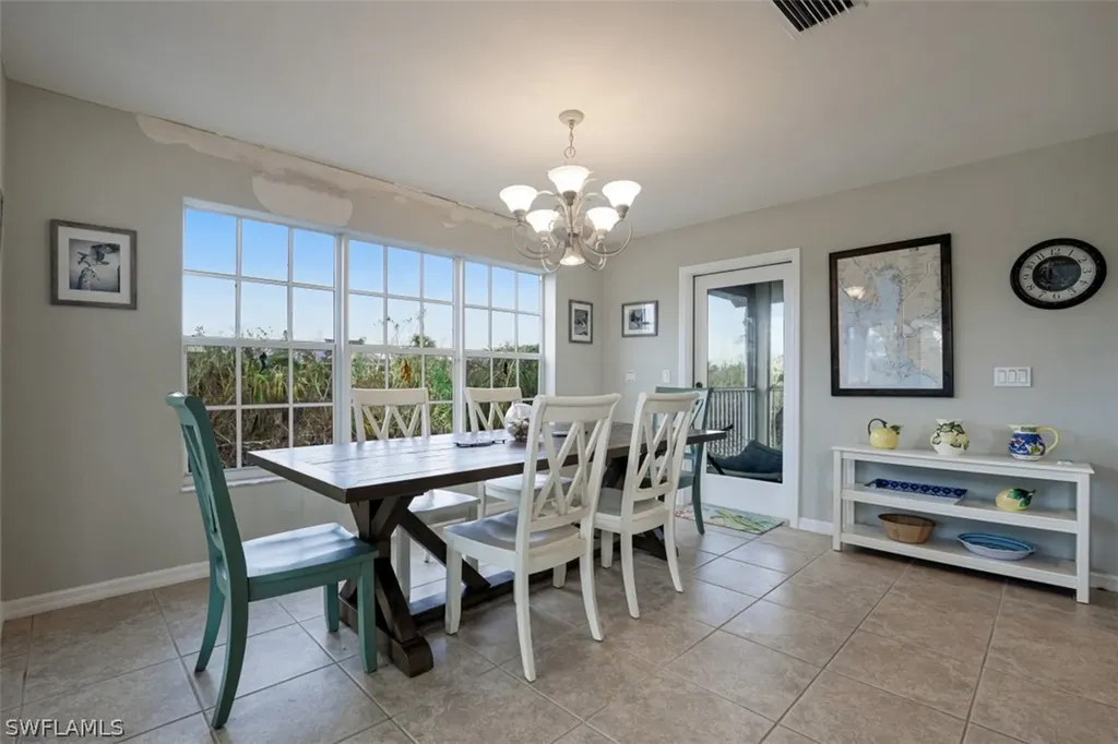 241 Violet Drive Sanibel FL 33957
