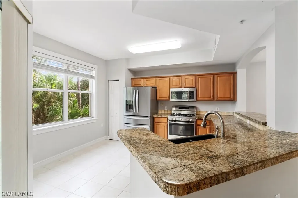 1882 Tarpon Bay Drive S Naples FL 34119