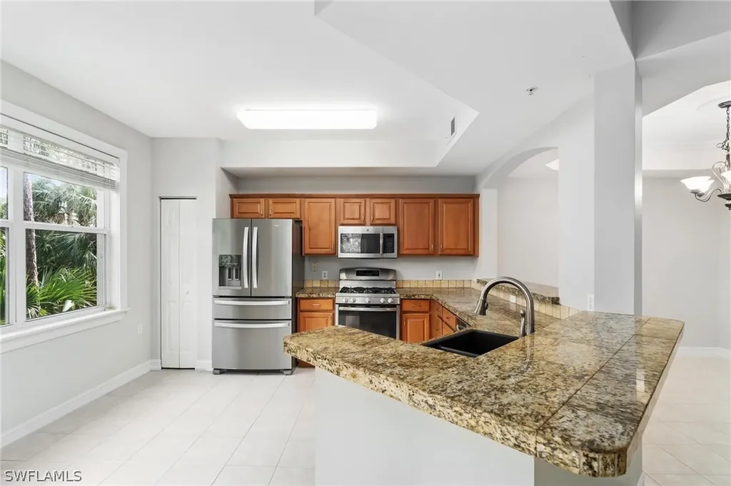 1882 Tarpon Bay Drive S Naples FL 34119