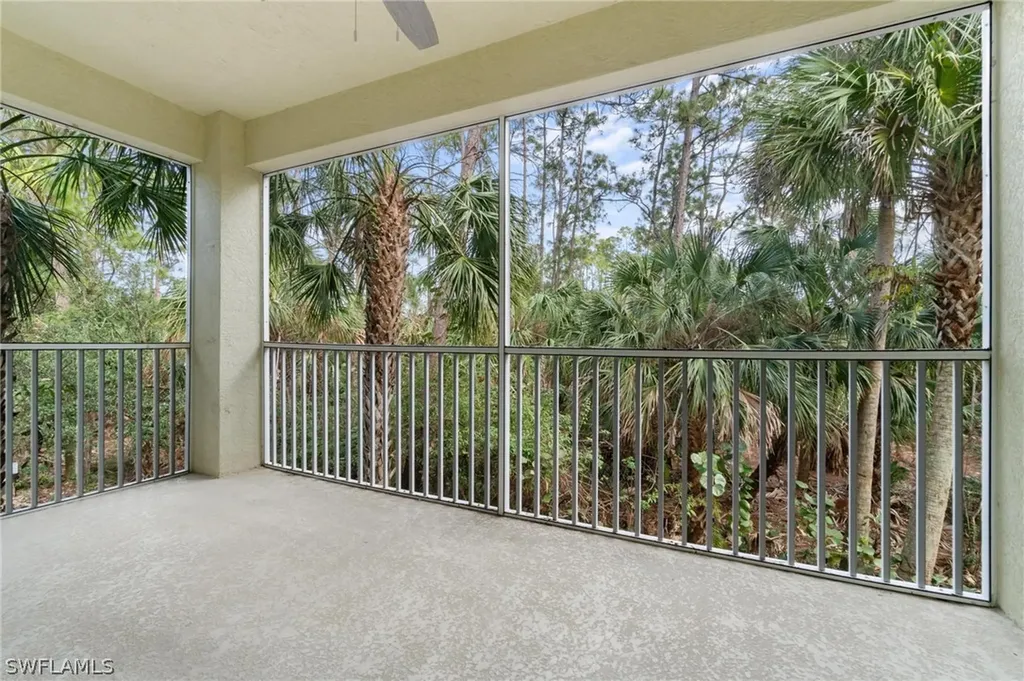 1882 Tarpon Bay Drive S Naples FL 34119