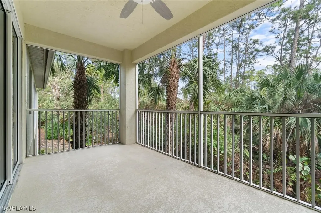 1882 Tarpon Bay Drive S Naples FL 34119